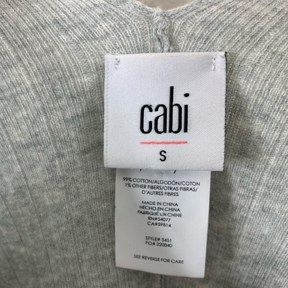 CAbi Gray V-Neck Top - Picture 5 of 12